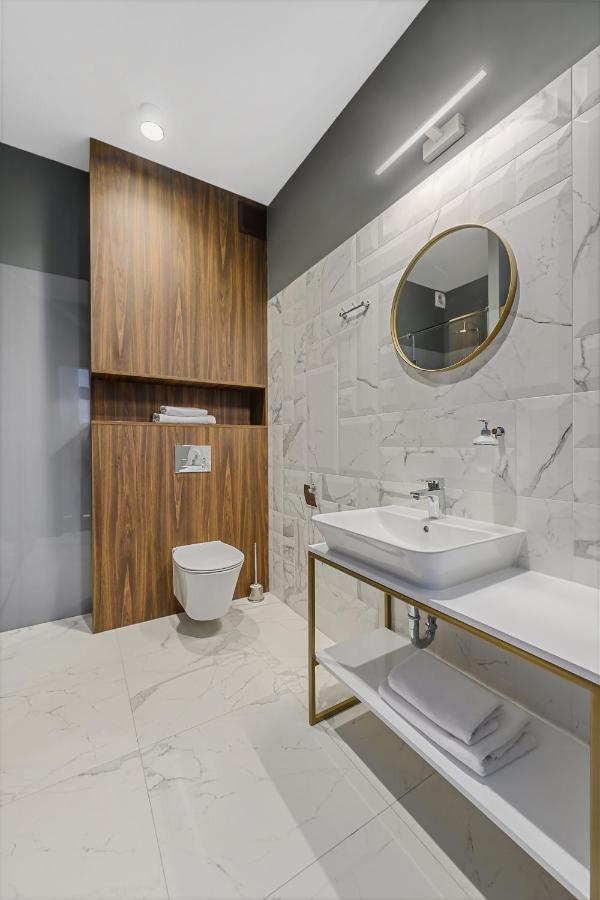 Aparthotel Krzywa Kamienica Łódź Esterno foto
