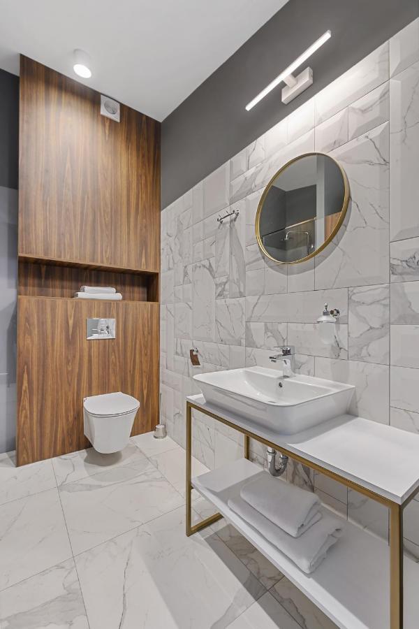Aparthotel Krzywa Kamienica Łódź Esterno foto