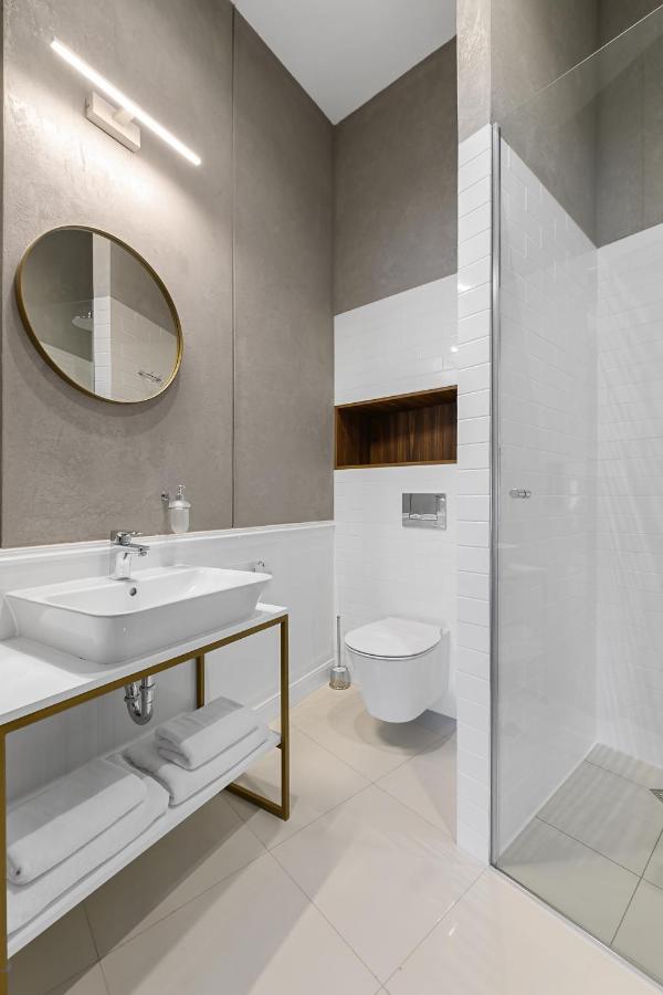 Aparthotel Krzywa Kamienica Łódź Esterno foto