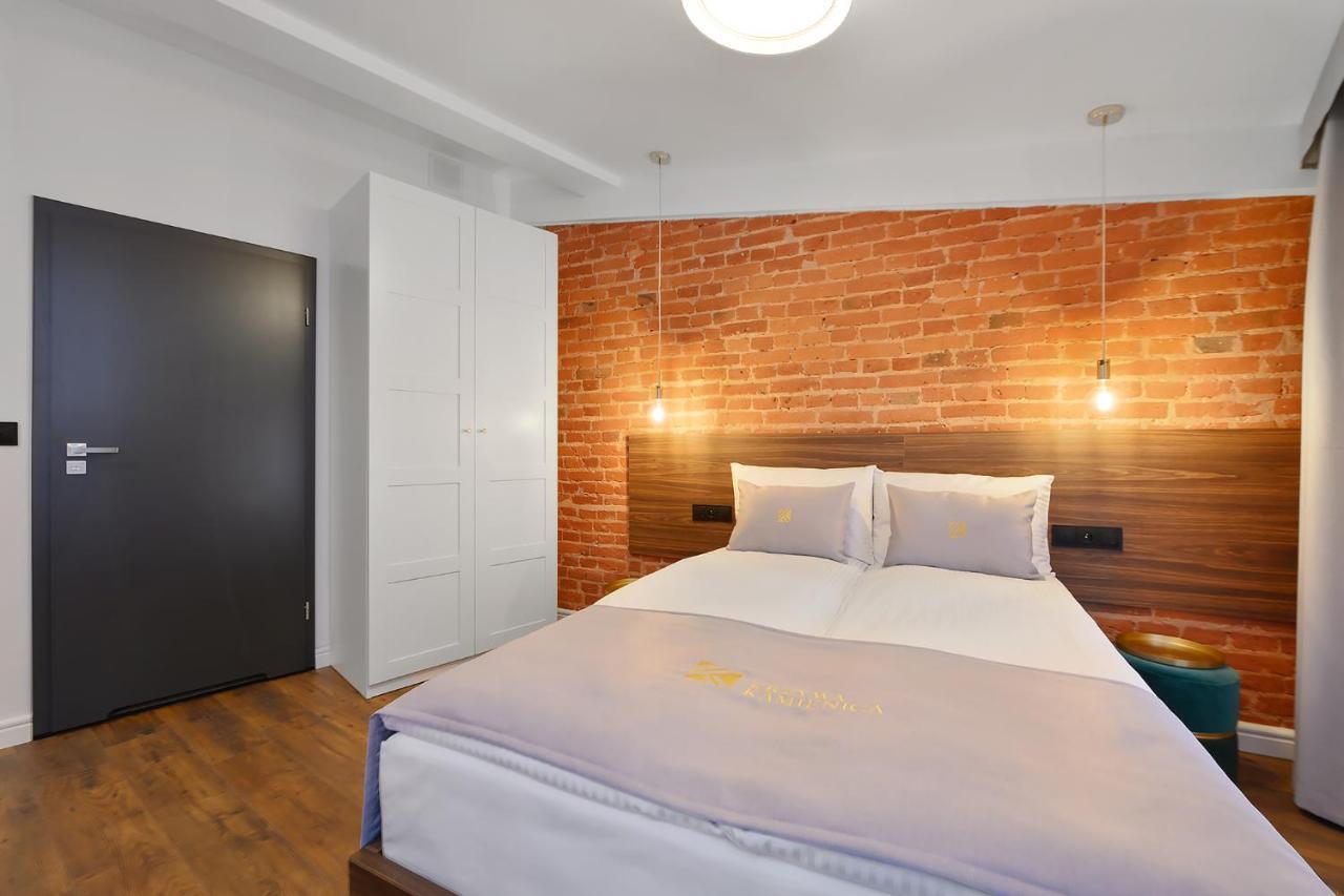 Aparthotel Krzywa Kamienica Łódź Esterno foto