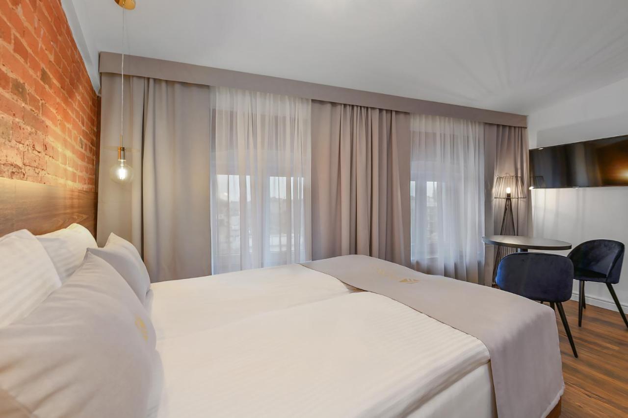 Aparthotel Krzywa Kamienica Łódź Esterno foto